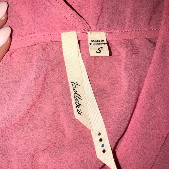 Pink Blouse from Nordstrom Super cute - Picture 4 of 6